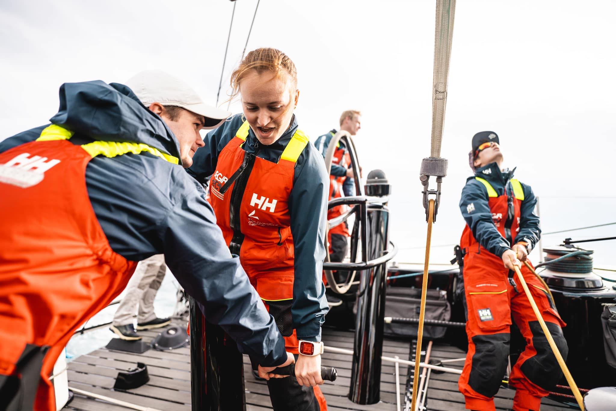 Drie Nederlandse zeilers op VO65 Austrian Ocean Racing