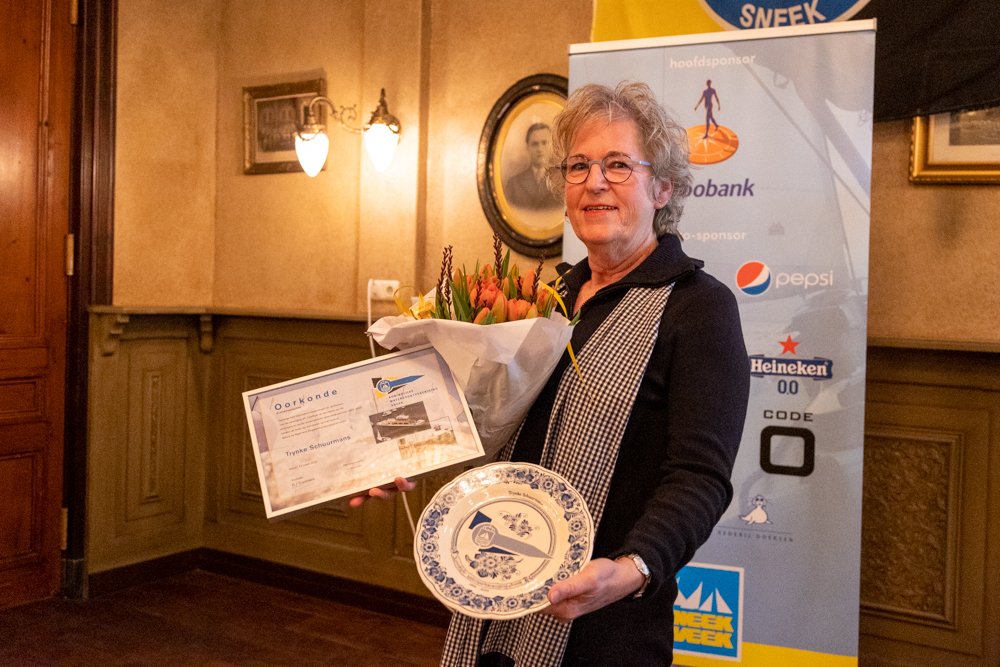 Trynke Schuurmans en Jaap Dijkstra erelid Koninklijke Watersportvereniging Sneek (K.W.S.)