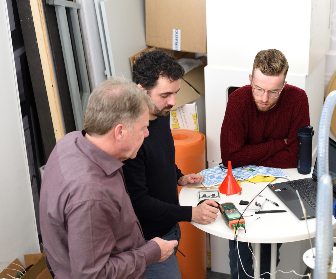 TU-alumnus werkt aan compact zuiveringssysteem voor aan boord