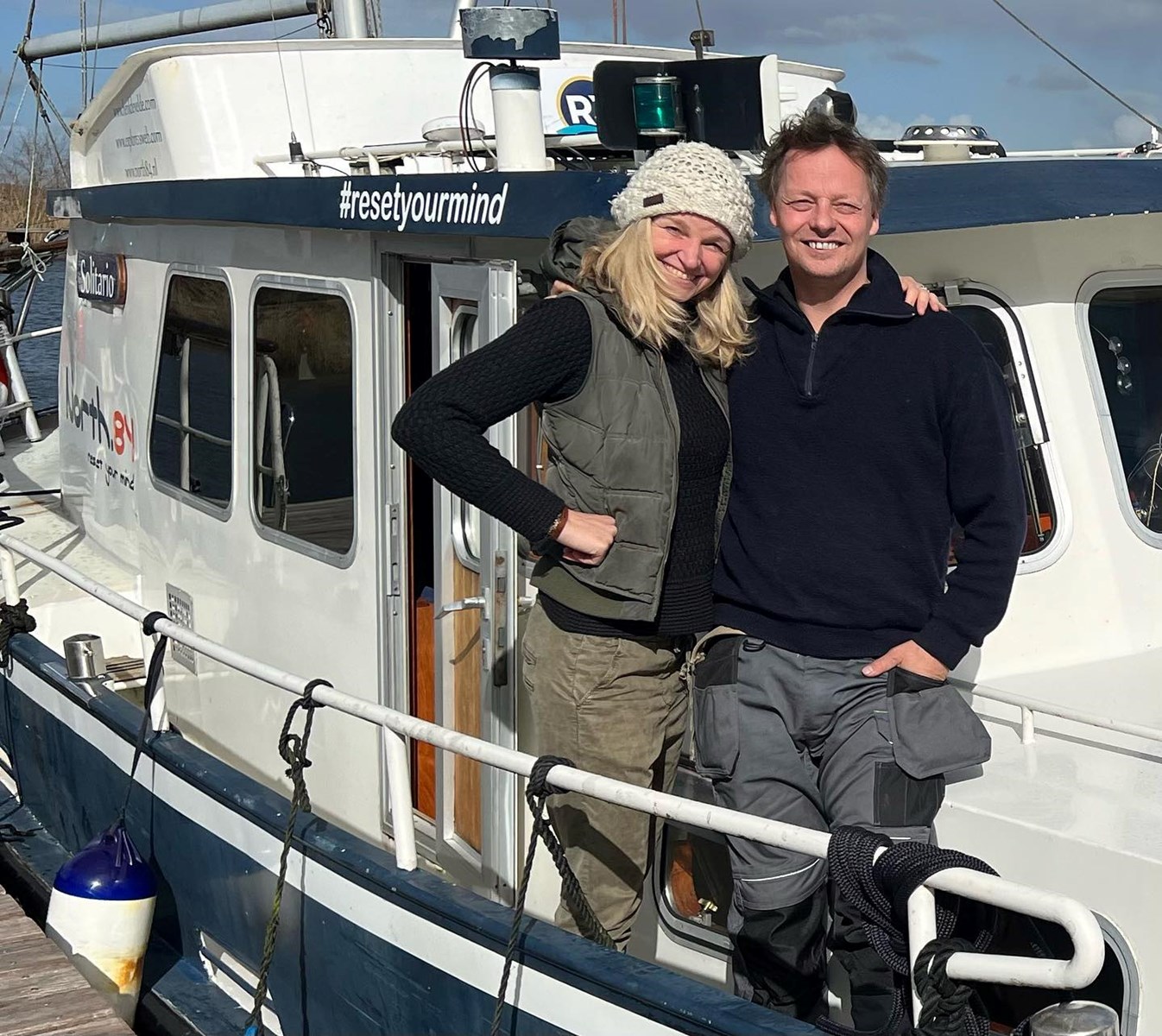 De maidentrip van Caroline en Tex met motorboot van wijlen Henk de Velde