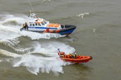thumbnail_Reddingboten van KNRM Urk - Foto Flying Focus