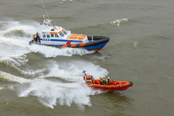 thumbnail_Reddingboten van KNRM Urk - Foto Flying Focus