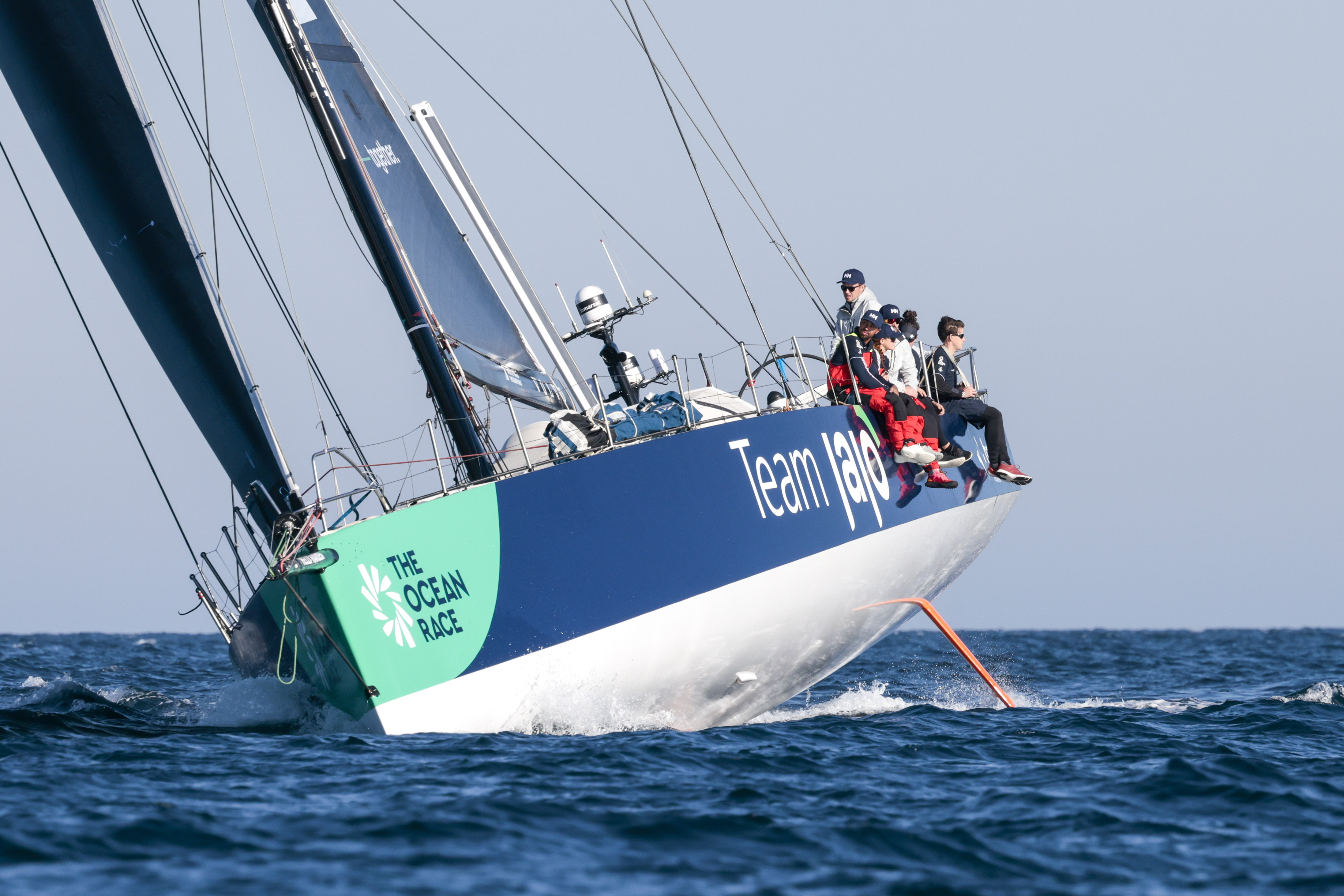 Team JAJO klaar voor herstart The Ocean Race