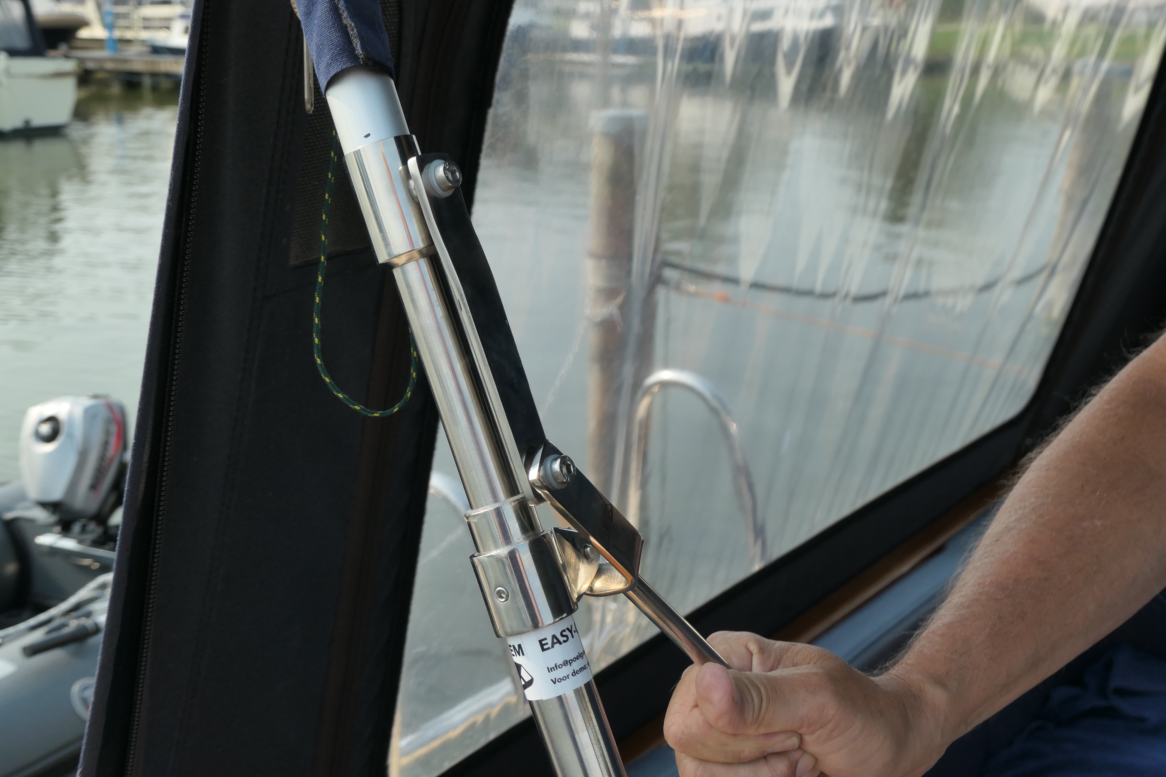 Easy-Cabrio systeem haalt spanning van kuiptenten