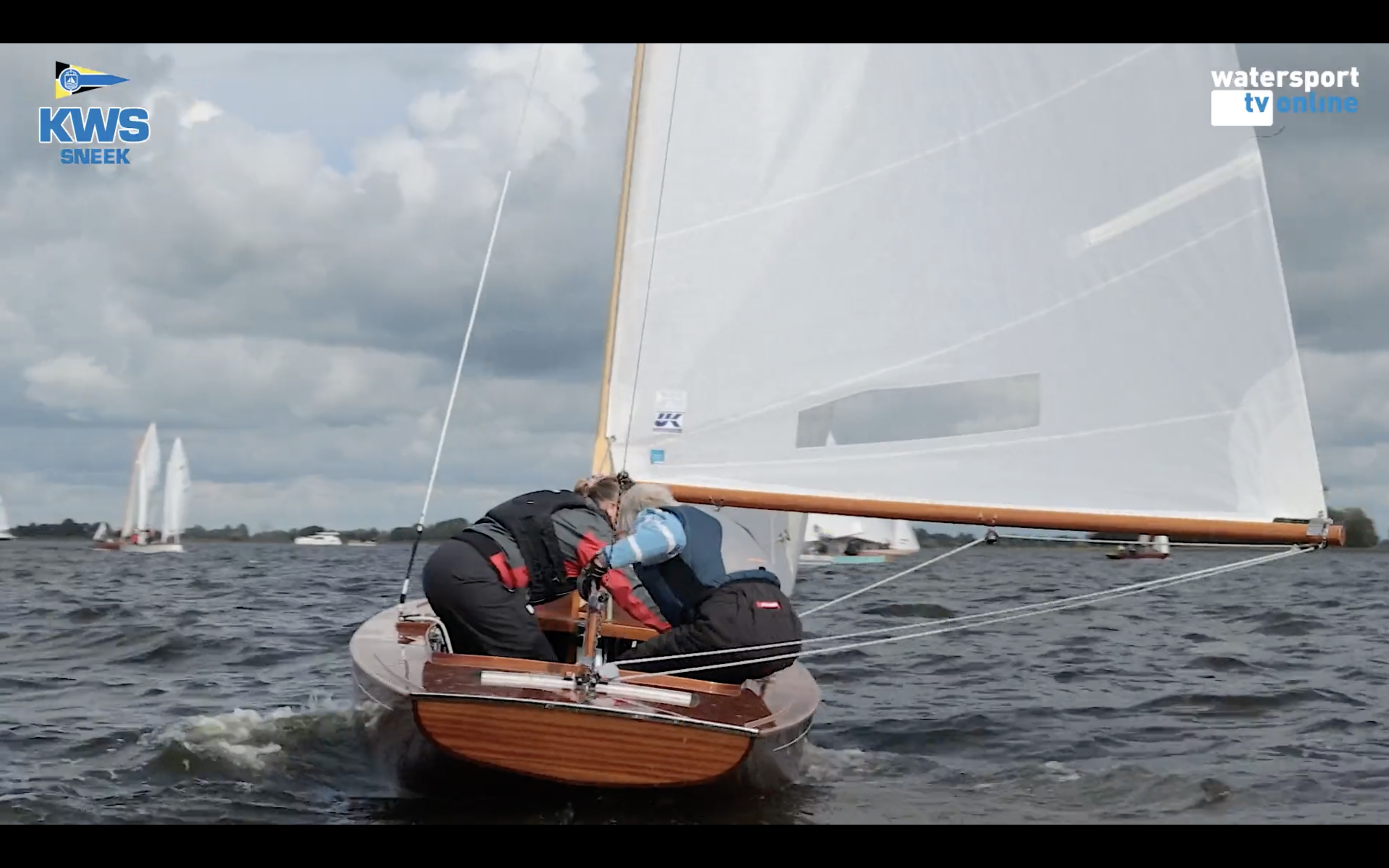 Zeilers sluiten met weemoed seizoen af op Sneekermeer