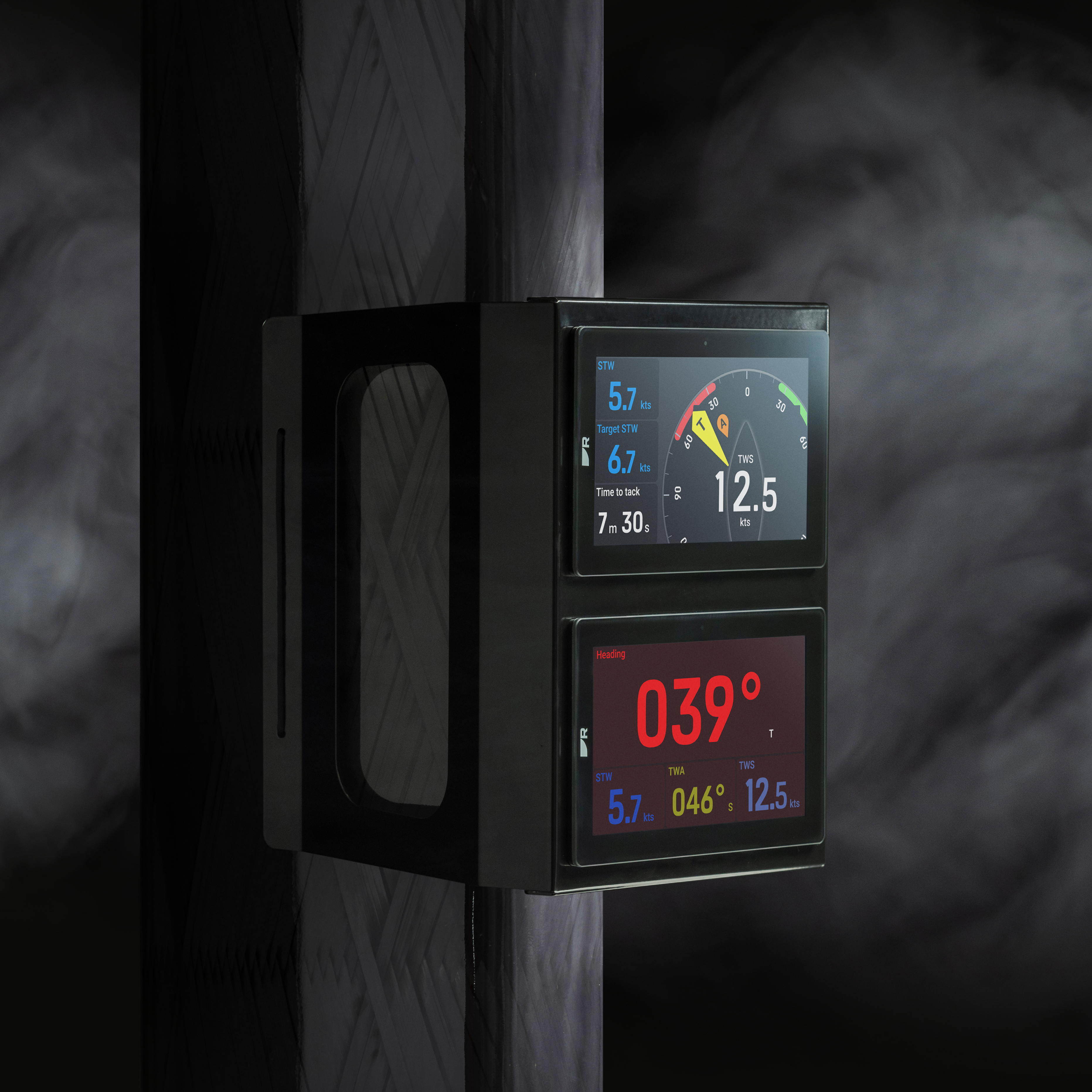 Raymarine wint DAME award voor Alpha Performance Display-serie