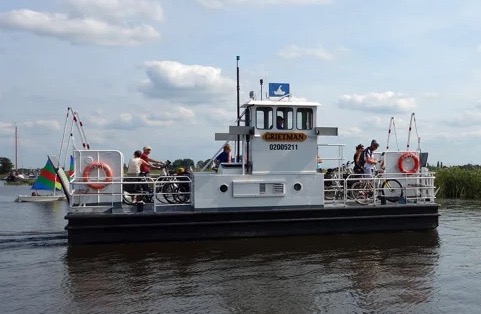 Veerpont Grietman op internationale Bootveiling  