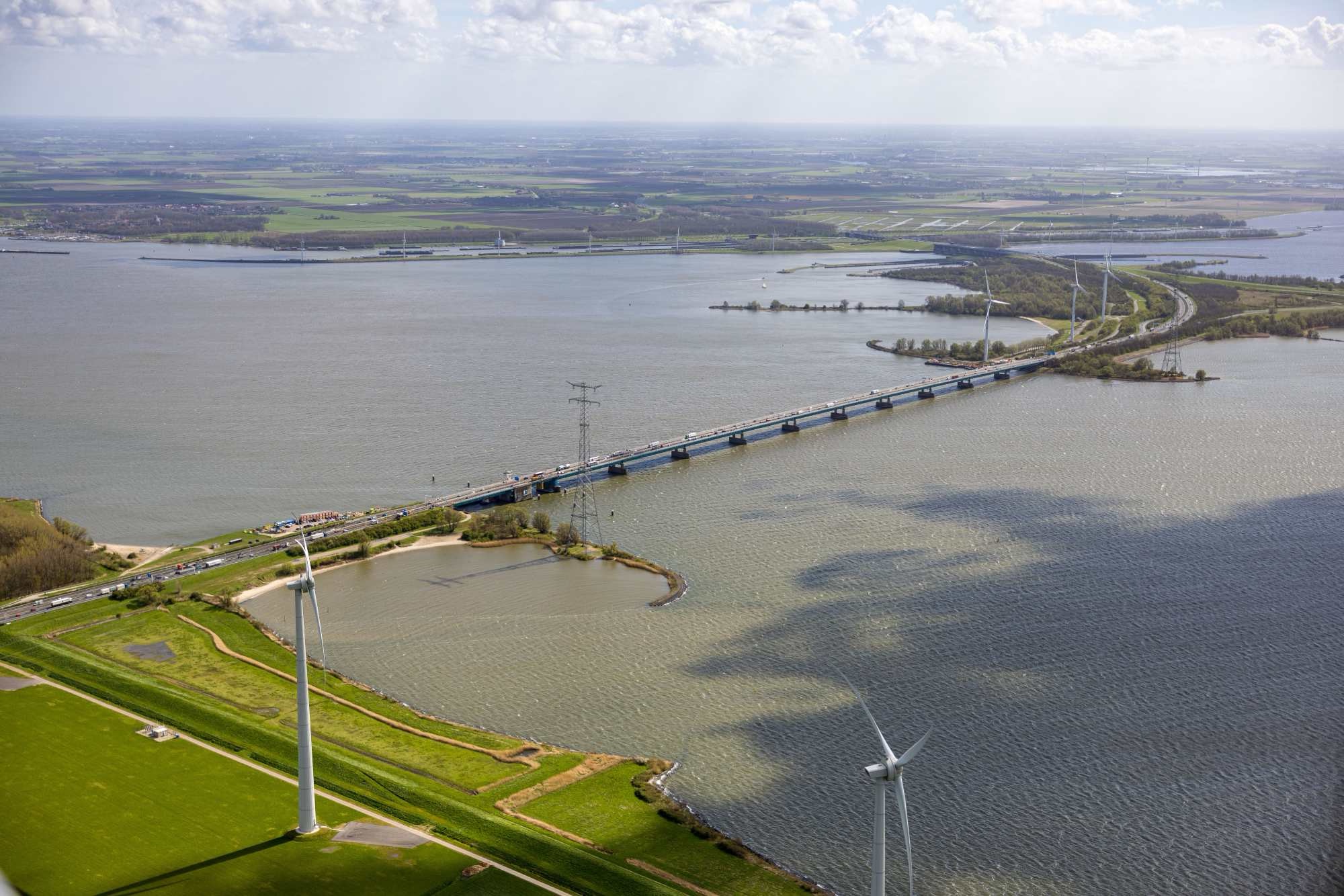 Aangepaste bediening Haringvlietbrug 