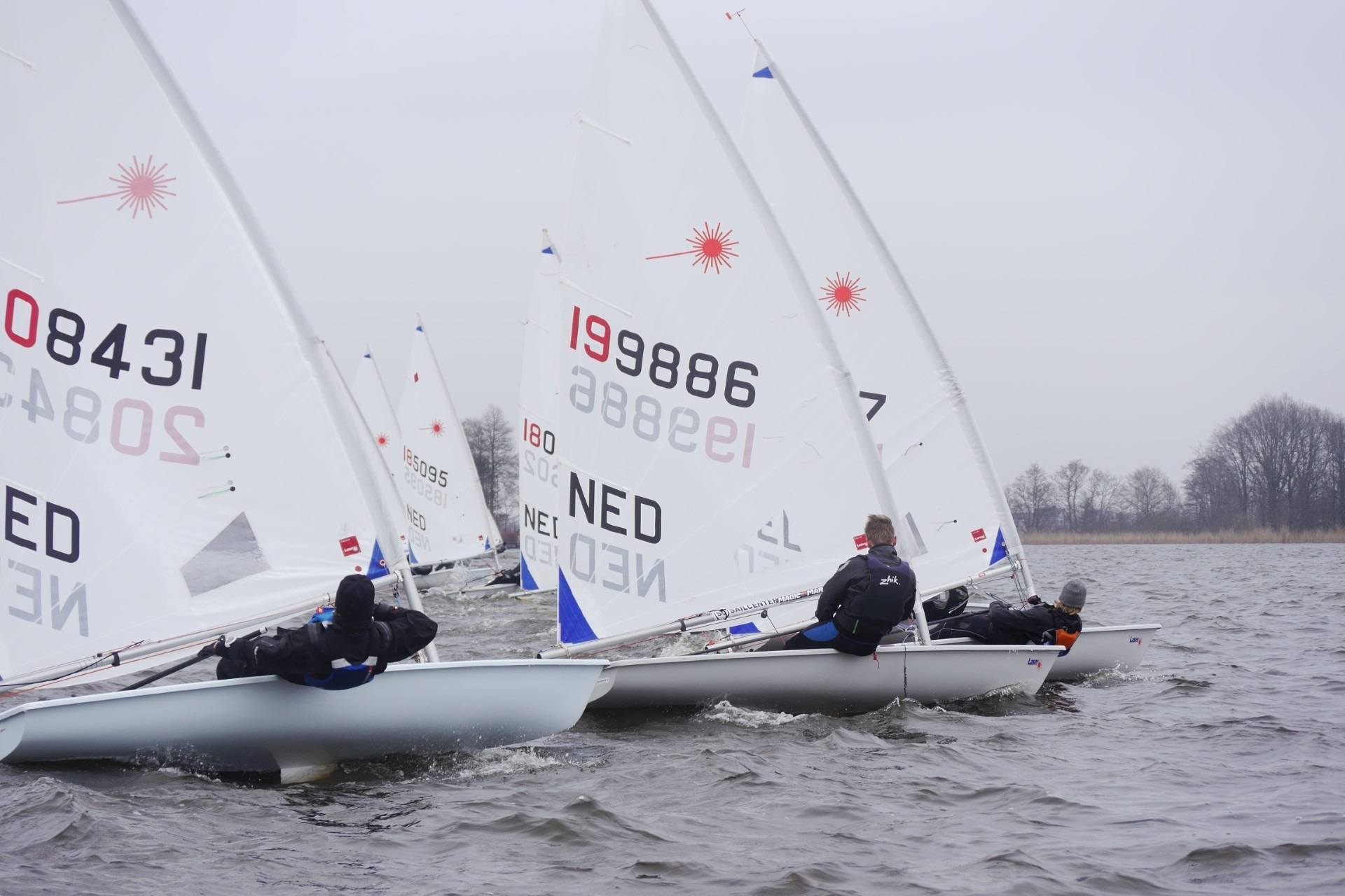 ILCA's sprinten op Loosdrecht om NK titel