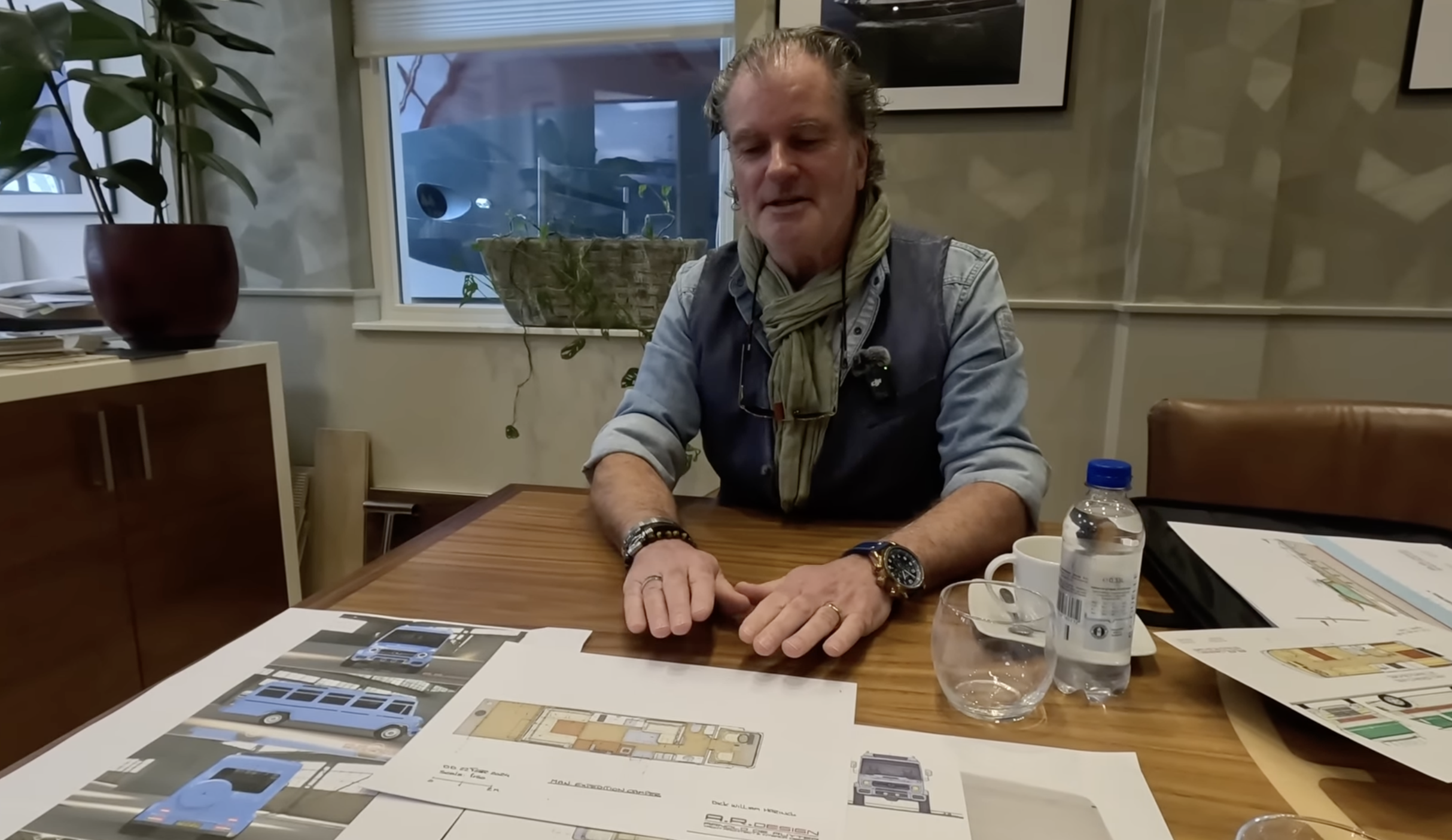 Jachtontwerper Arnold de Ruyter ontwerpt interieur voor expedition truck