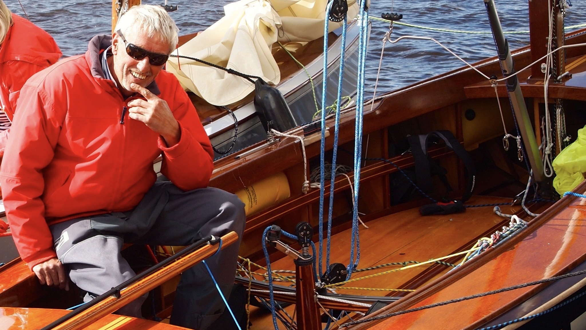 Valkenzeiler en botenbouwer Roelof Wester (72) overleden