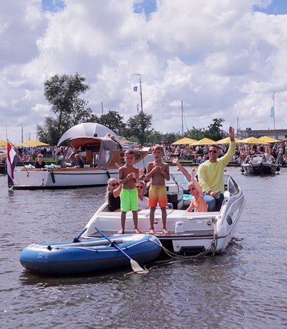 sneek-in-water_Bootshow-EVENT