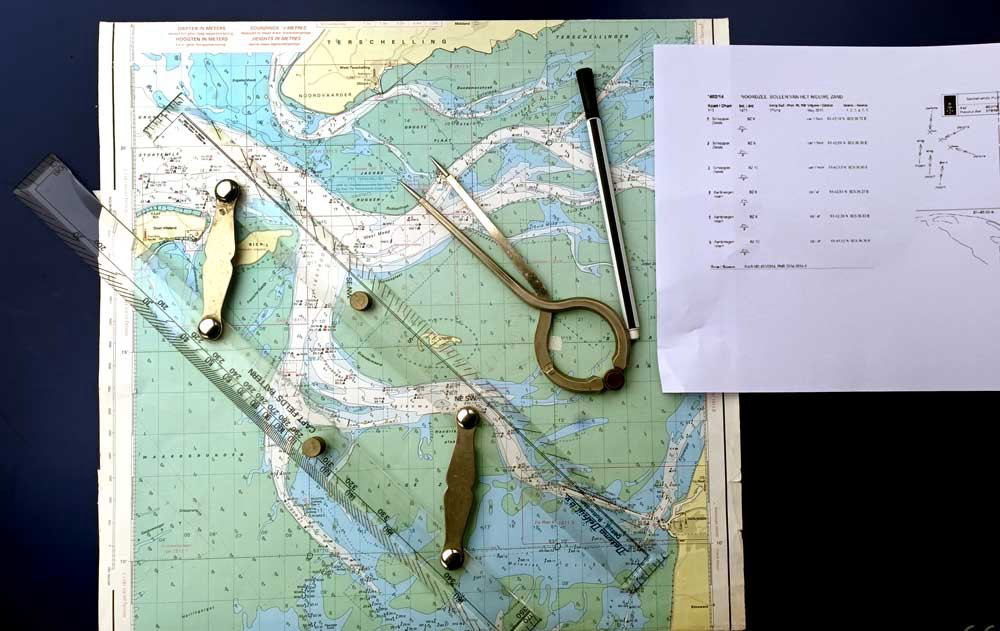 Column Evert Stel...Zeekaarten