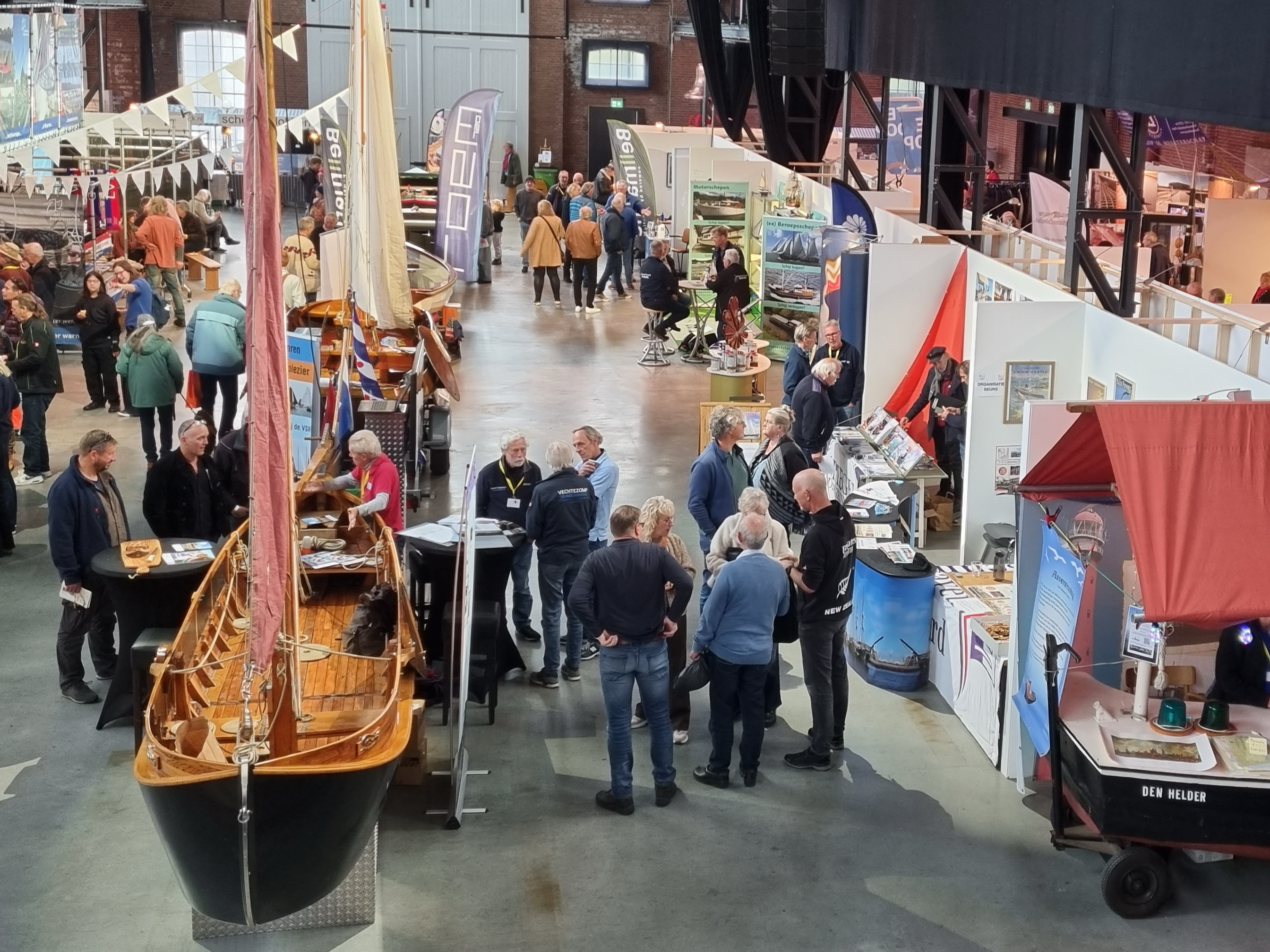 Traditionele Schepenbeurs trekt ruim 2800 liefhebbers naar Den Helder