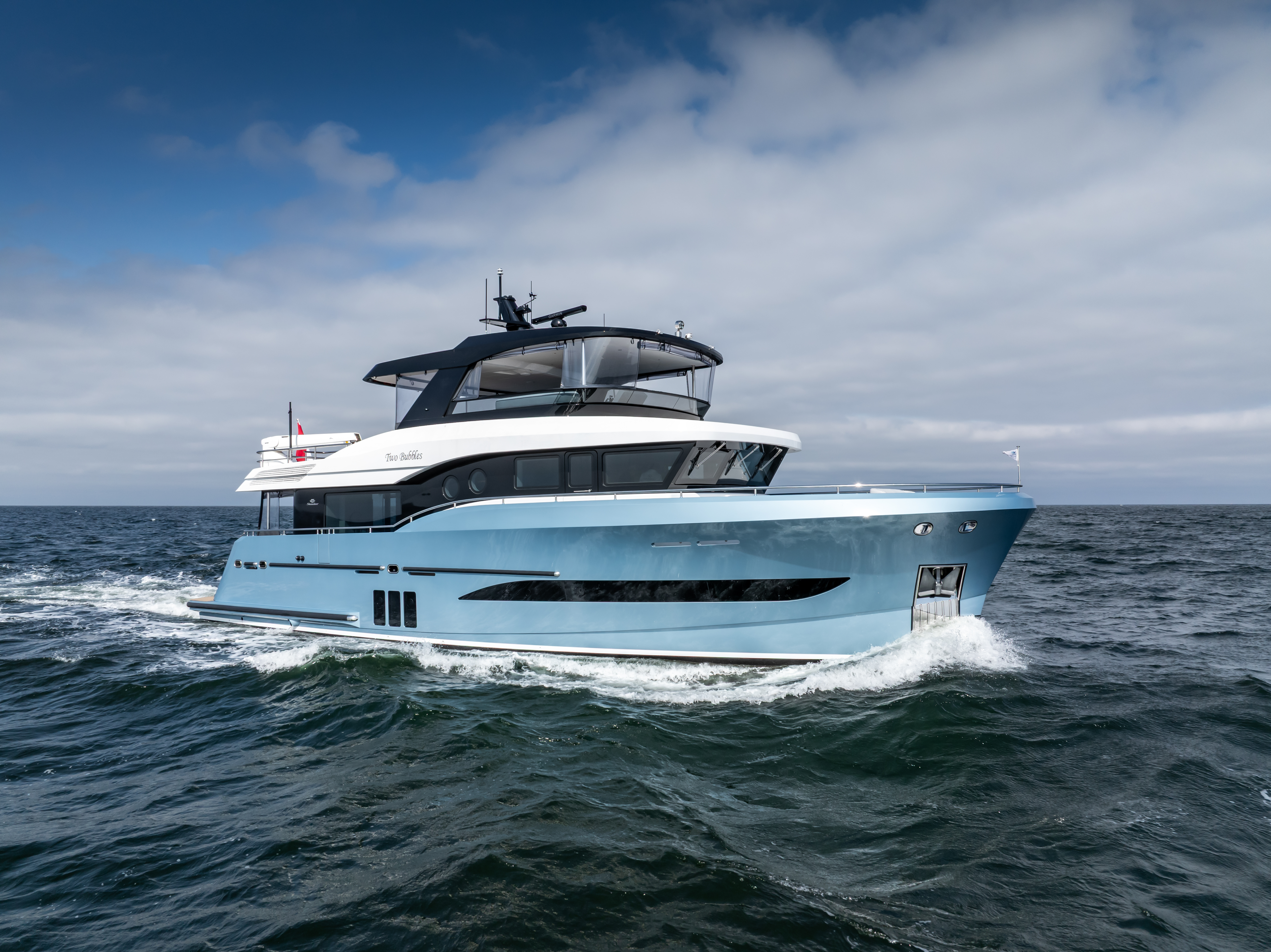 Eerste Steeler steekt op eigen kiel Atlantische oceaan over