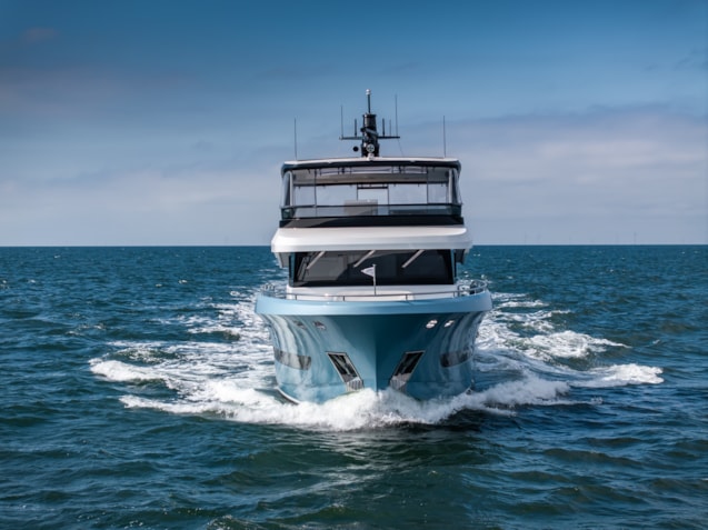 2025-04-10_Guy Fleury_Steeler Yachts_MY Two Bubbles-22