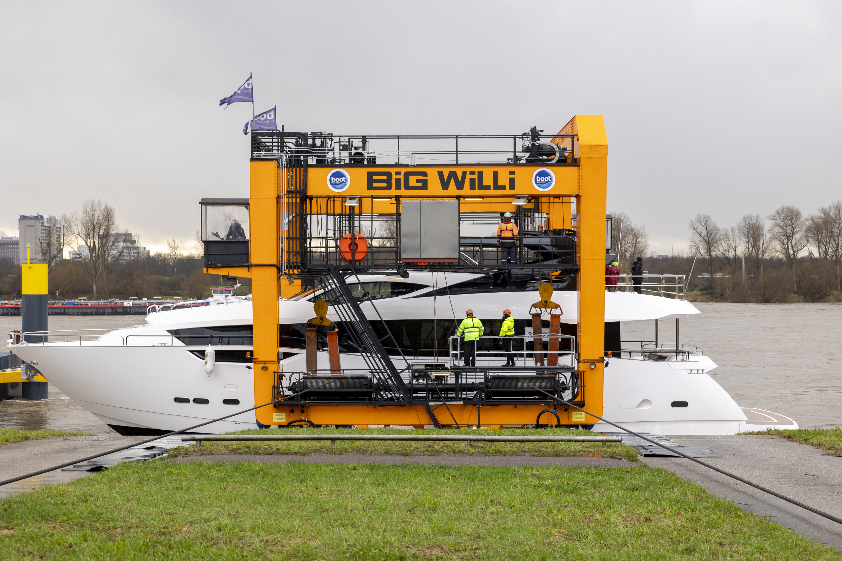 4 Prinsessen onderweg naar Boot Düsseldorf