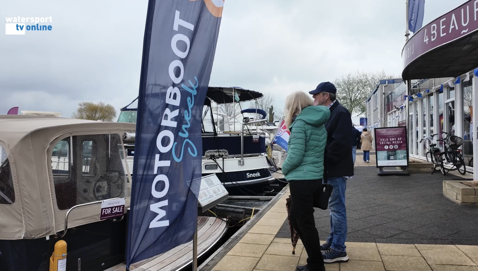 Motorboot Sneek...bekijk special voorjaarseditie