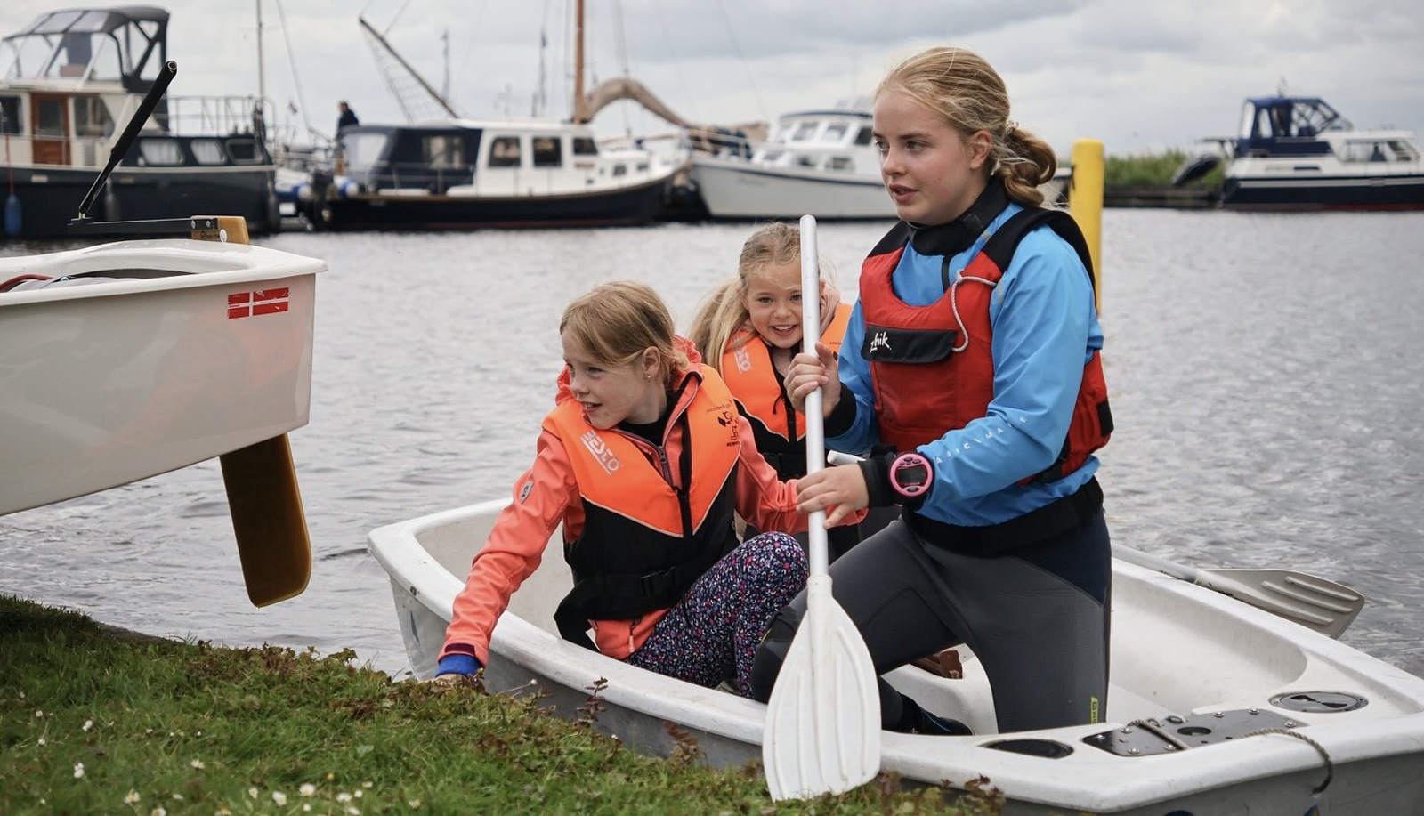 Watersport Opstapdag voor jeugd op Loosdrechtse Plassen 